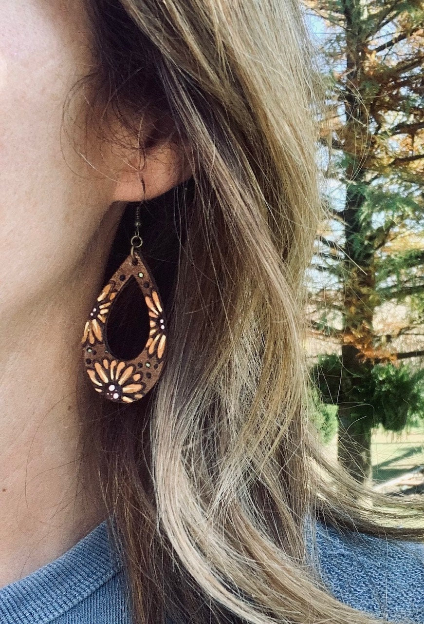 Leather Stamped Daisy Earrings