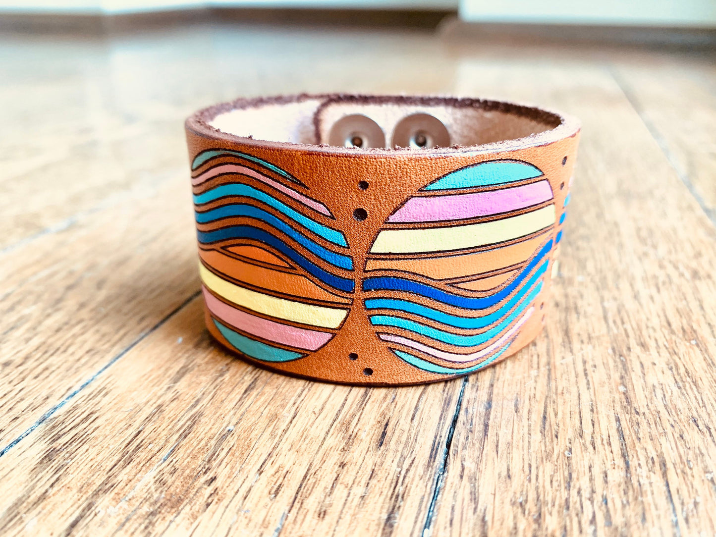 Retro 70s 80s Beach Bohemian Style Leather Cuff