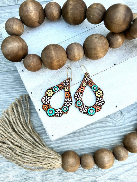 Retro 70s Flower Leather Earrings